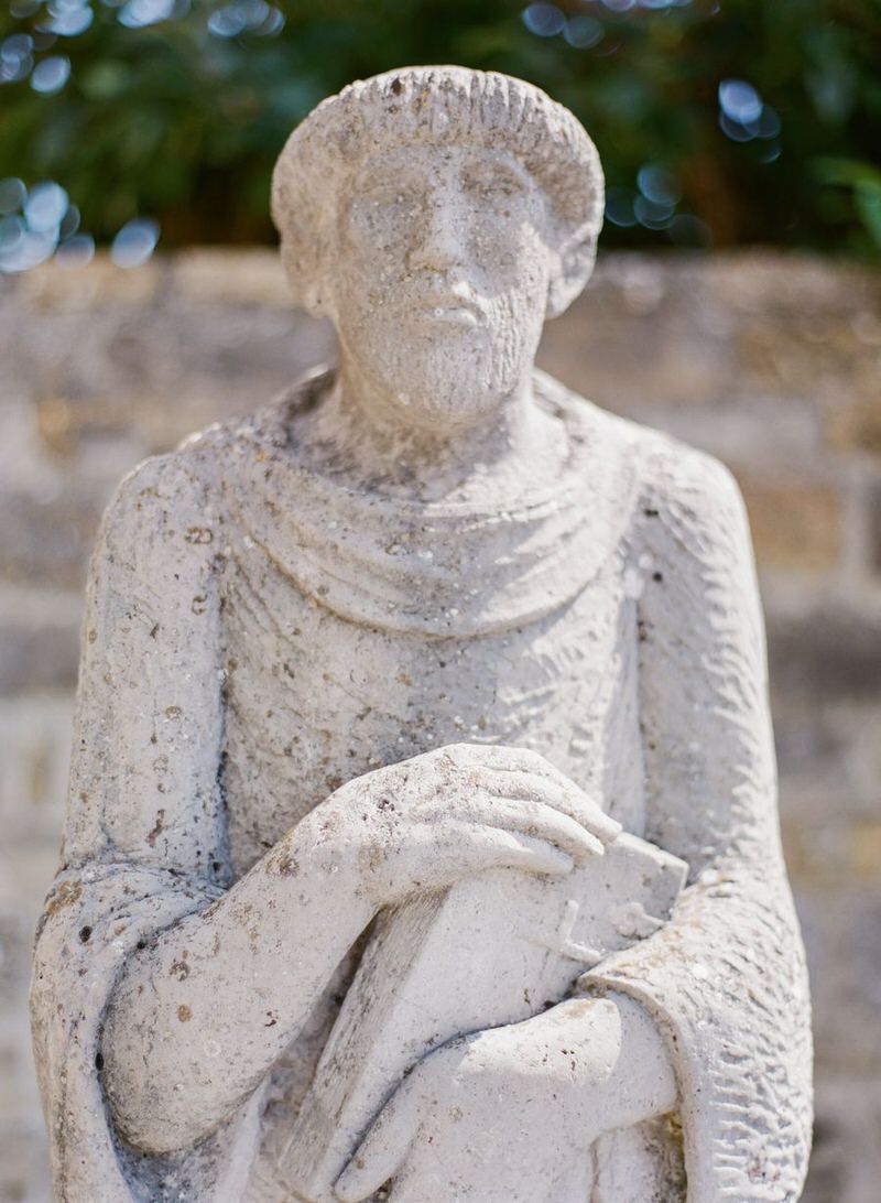 Statue in Tuscany