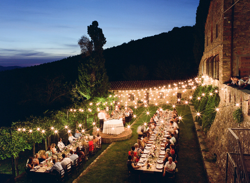 Outdoor reception in Tuscany