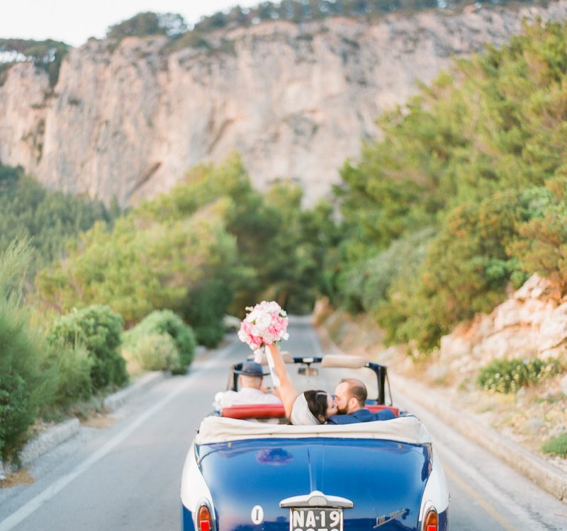 A wonderful wedding on the island of Capri with a Mediterranean vibe