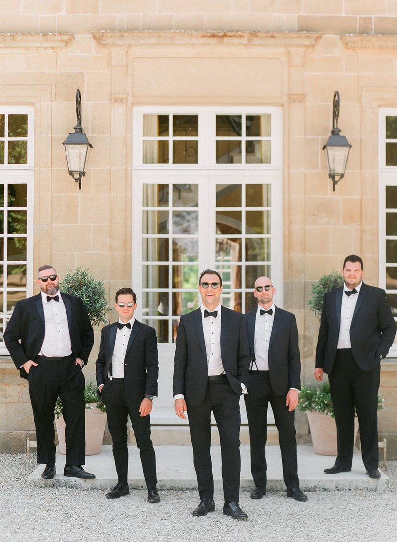 Groomsmen styled pictures