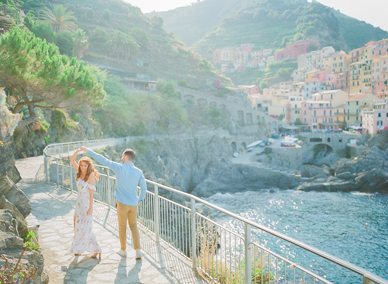 Manarola Wedding Photographers Peter and Veronika