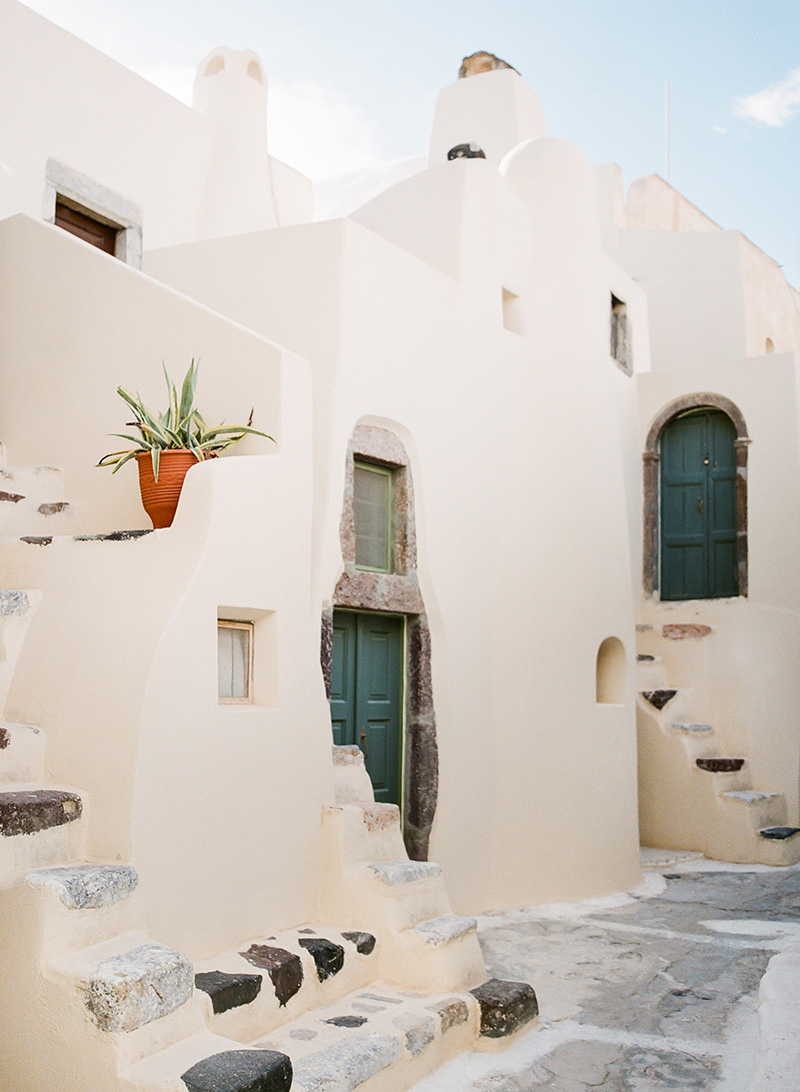 Wedding Photographer Santorini 