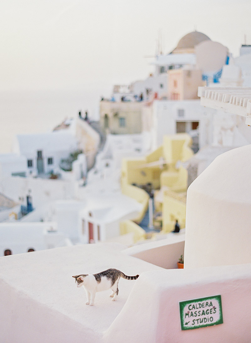 Peter and Veronika Photography Santorini Wedding